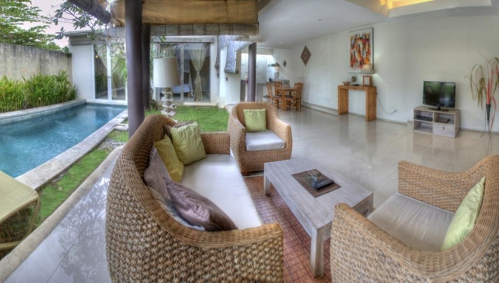 Villa Lestari Seminyak Szoba fotó